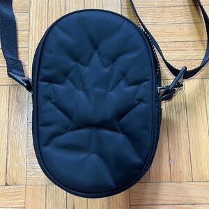 Lululemon team Canada bag